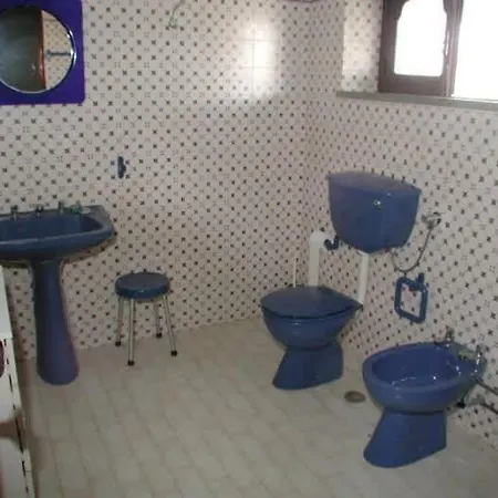 Vivenda Arlindo * 劳林哈