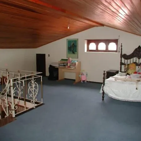 别墅 Vivenda Arlindo 劳林哈