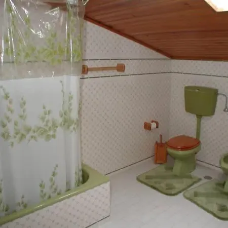 Vivenda Arlindo 劳林哈