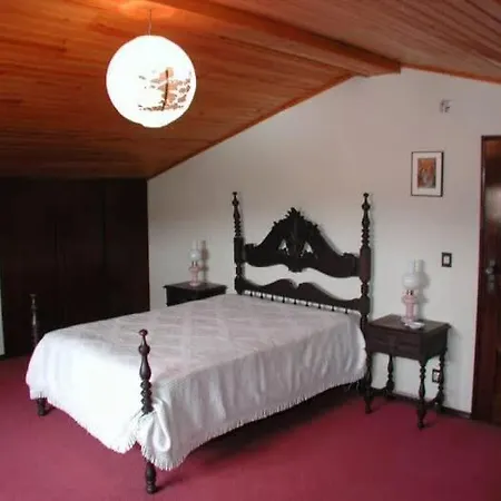 Vivenda Arlindo 劳林哈